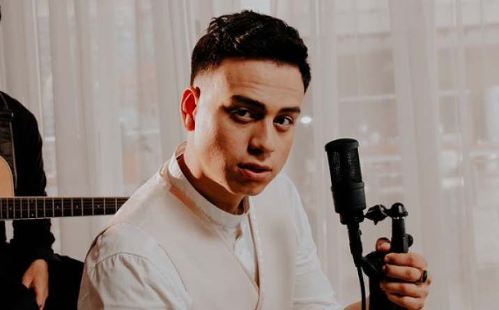 Pepe Guerrero: Regional Popular Colombiano en Ascenso con 'Maldito Tequila'